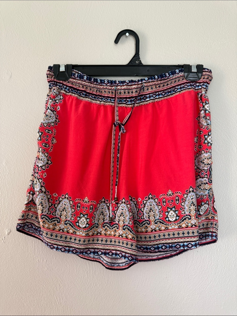 Anthropologie Hei Hei Drawstring Shorts with Navy Paisley Trim XS